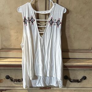 POL Ivory Embroidered Hi-low Tank Top Size Small